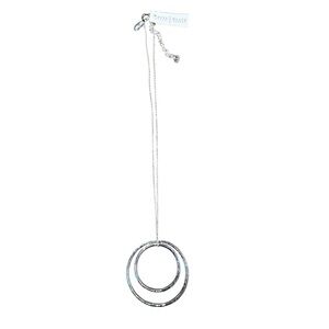 White House Black Market Silver Circle Pendant Necklace